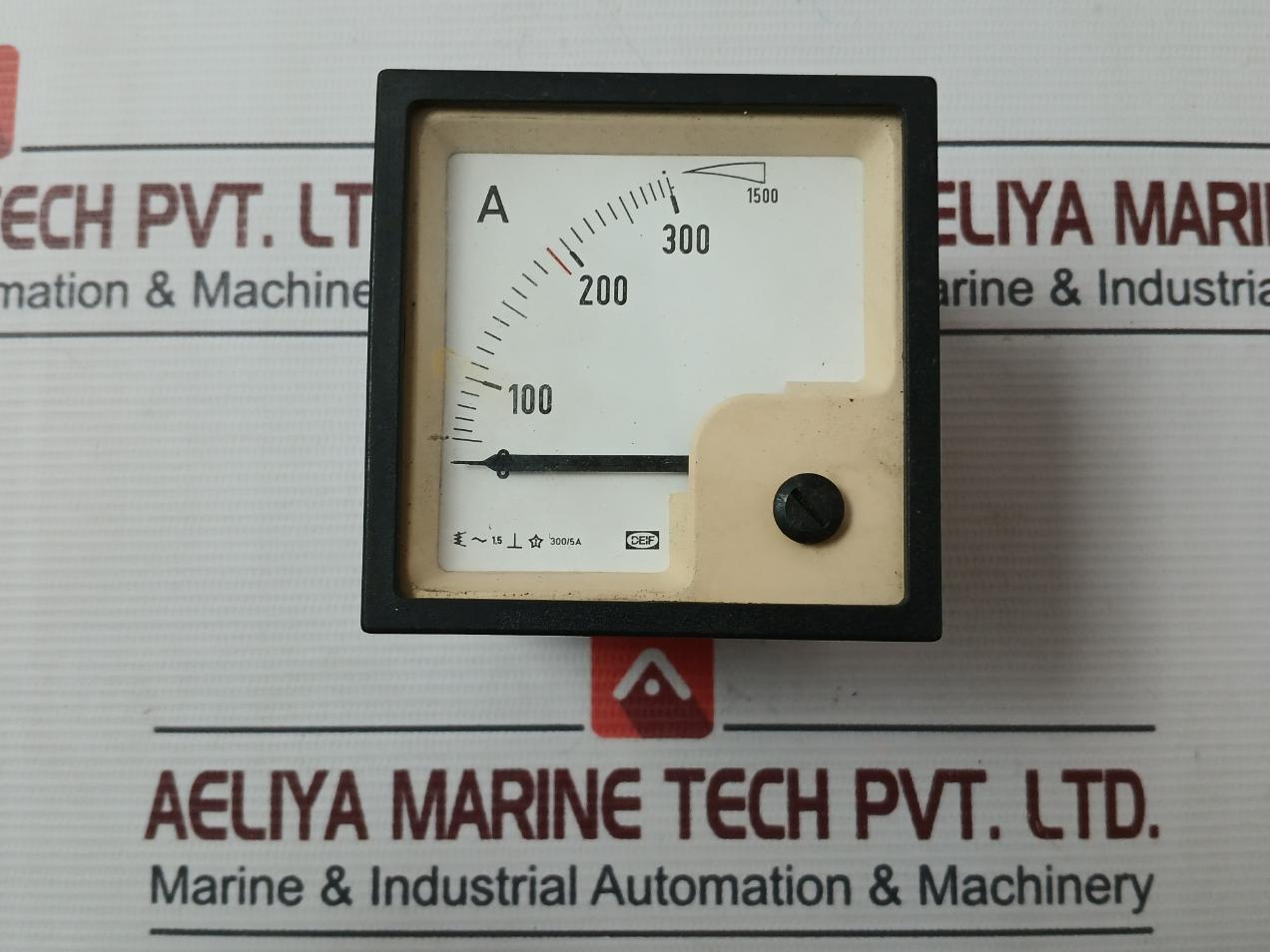 Deif 300/5A Ammeter 0-300/1500 A
