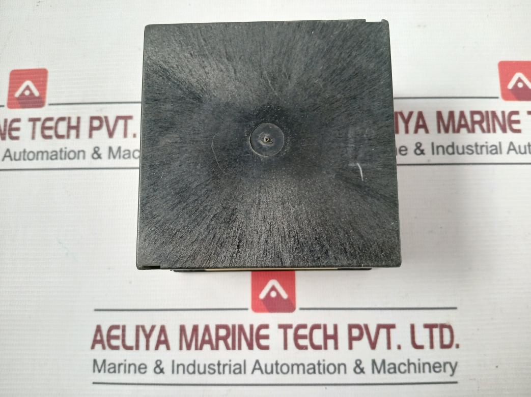 Deif 300/5A Analog Ammeter Meter