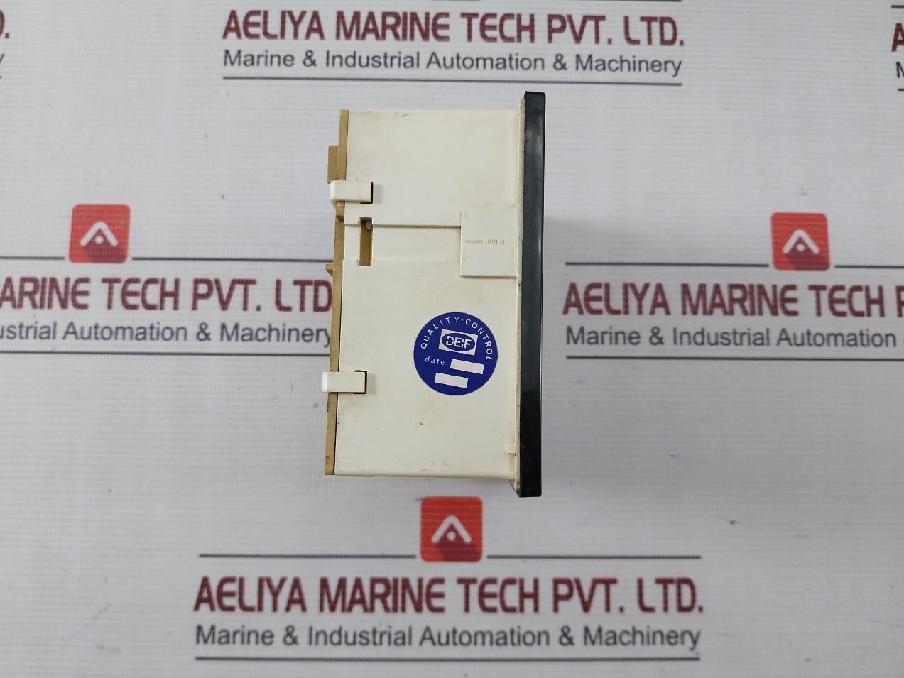 Deif Analog Panel Volt Meter 0-40V  