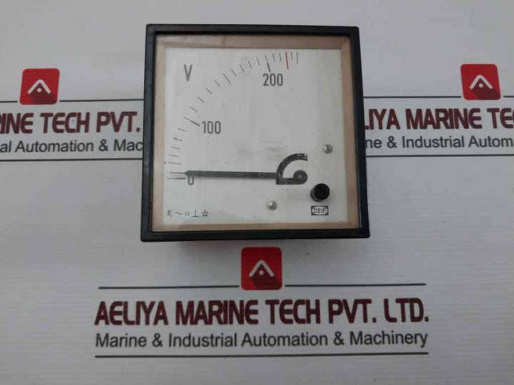 Deif Analog Voltmeter 0-250V