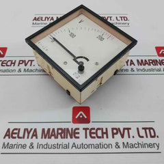 Deif Analog Voltmeter 0-250V
