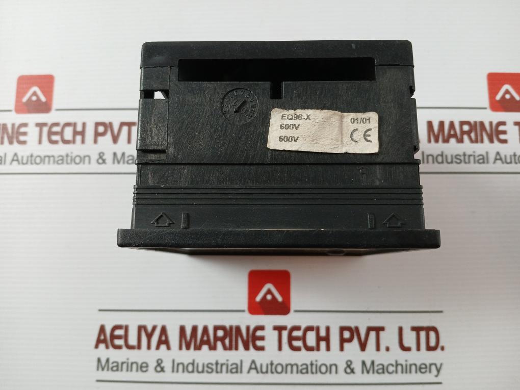 Deif Eq96-x Analogue Voltmeter 0-600V