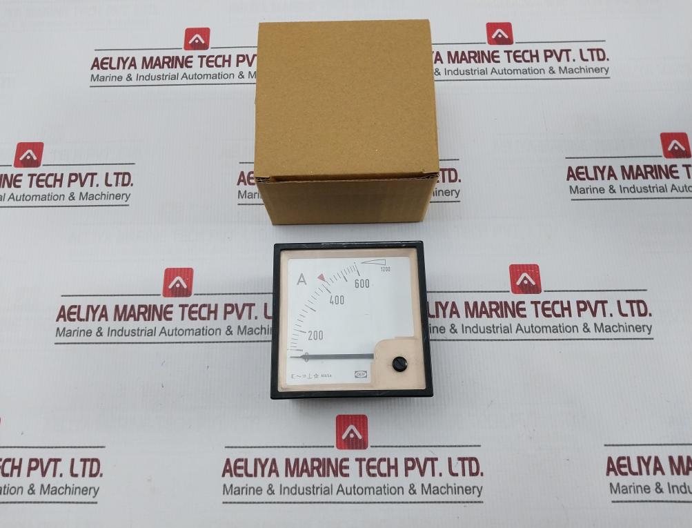 Deif 0-600/0-1200 A Analog Panel Ammeter