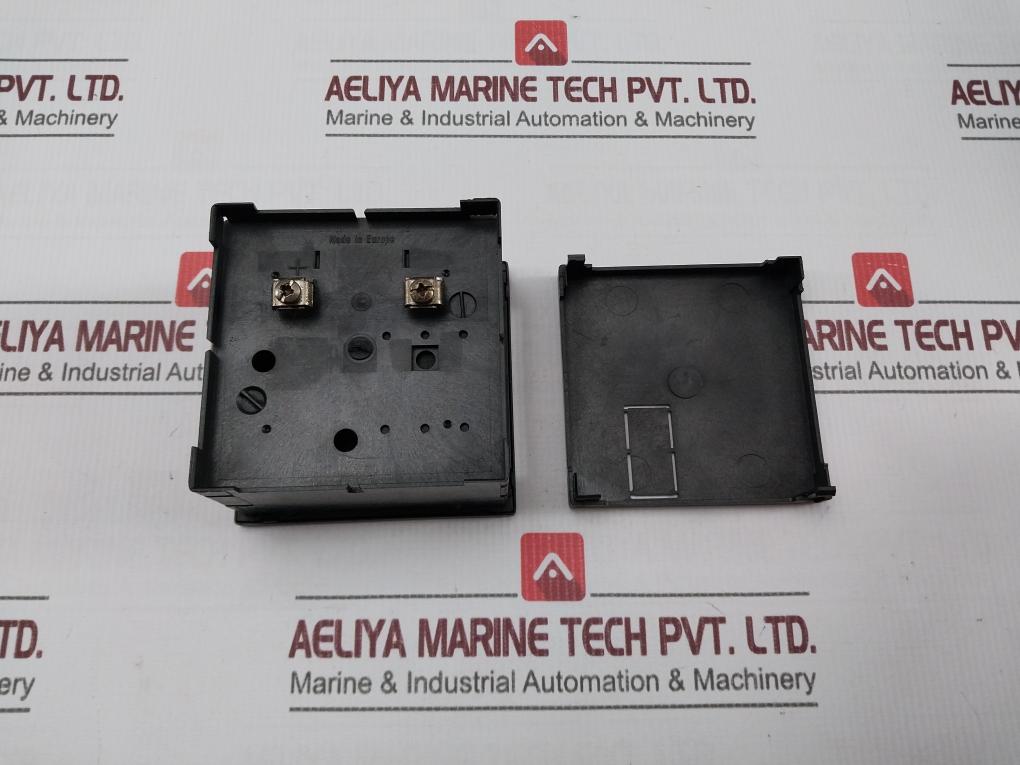 Deif 0-600/0-1200 A Analog Panel Ammeter