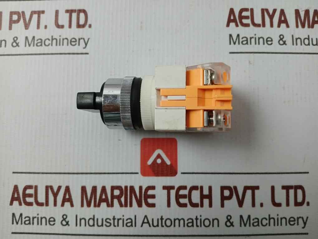 Dekraft Selector Switch Ui-600V Ith-10A Part No: 25051Dek
