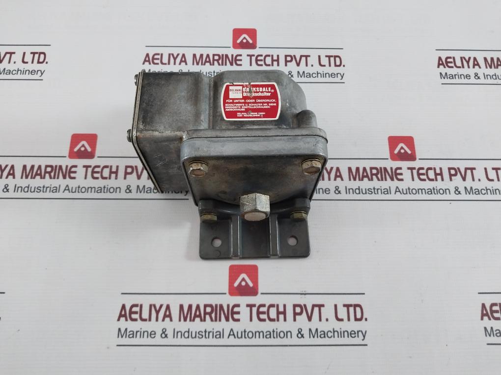 Delaval Turbine D1T-b80-lv Pressure Switch 0.04-5.5 Bar 0.1 Mpa 100 Kpa