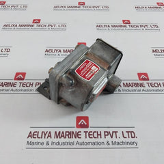 Delaval Turbine D1T-b80-lv Pressure Switch 0.04-5.5 Bar 0.1 Mpa 100 Kpa