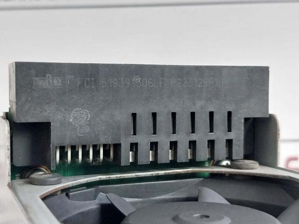 Dell C570A-s0 Switching Power Supply 0Rxcph Revision: A00 100-240V 570W 7.0-3.5A