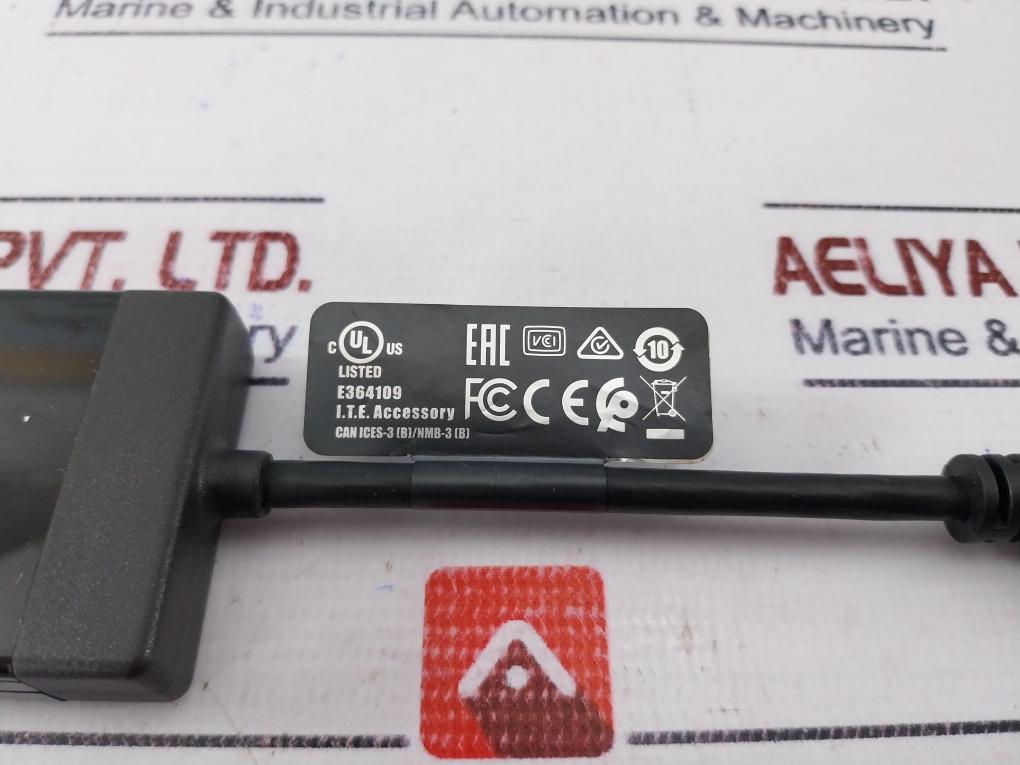 Dell DANARBC084 Displayport To Dvi (Single-link) Adapter Rev: A02