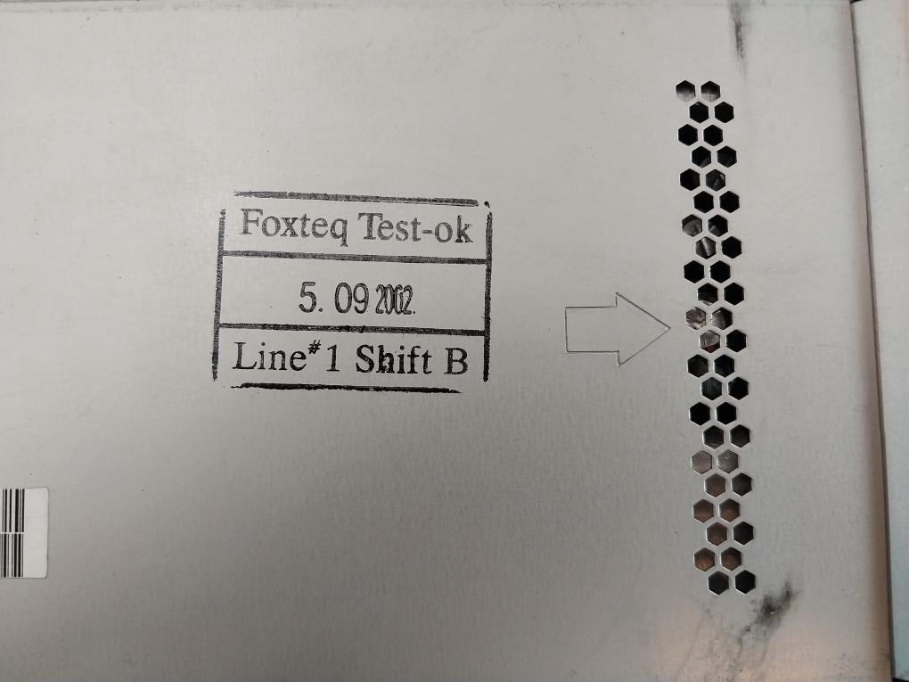 Dell Hp-u1806F3 Power Supply 1N405 Dlu1806F3 Rev: H01 100-127V/5A 47-63Hz 180W