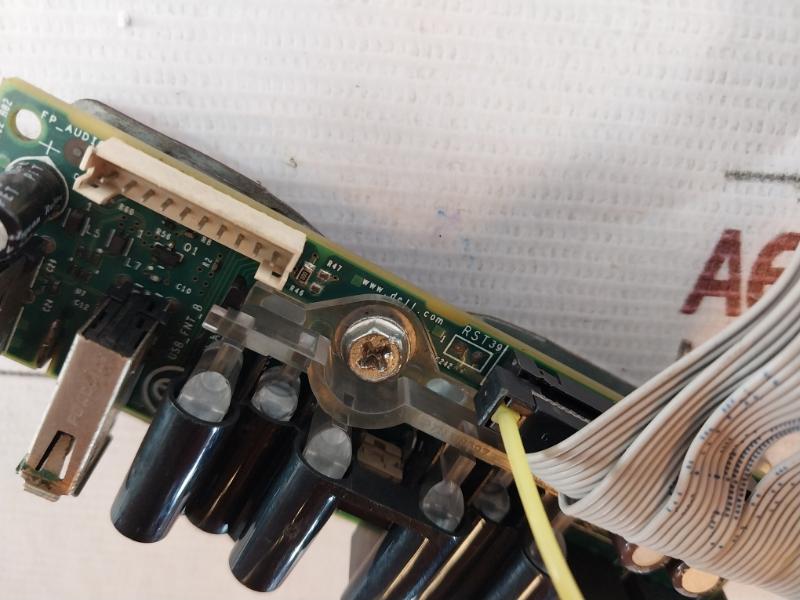 Dell Mc532Mid I/O Control Panel Dp/N 0M884G, 316779200012 A02, 7082C Rev: A00