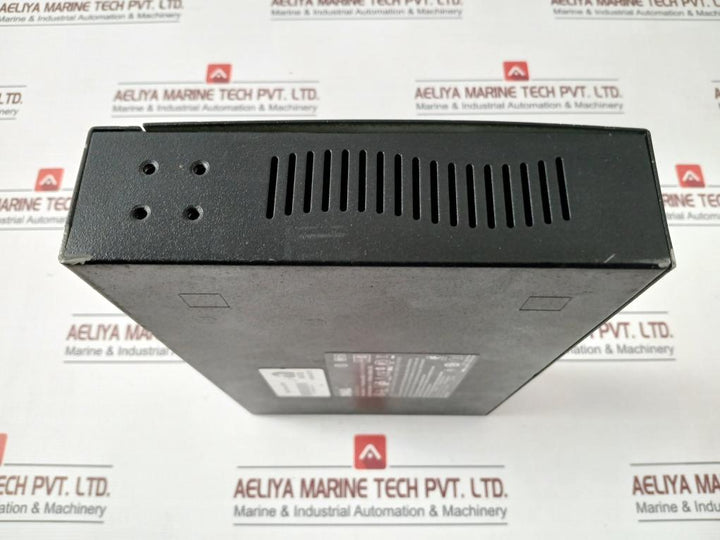 Dell Powerconnect 2816 Ethernet Network Switch 100-240Vac 50-60Hz 0.75A