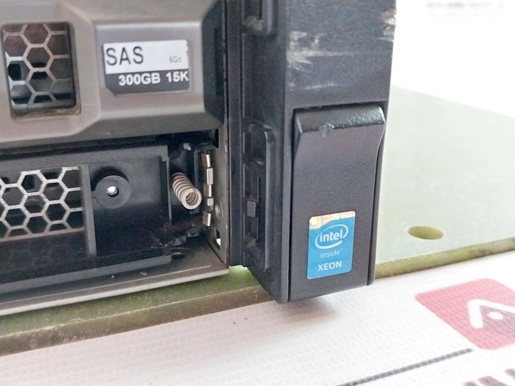 Dell Poweredge R530 Rack Server E29S Al13Sxb300N Hdeae02Daa51 300Gb Rpm 15K