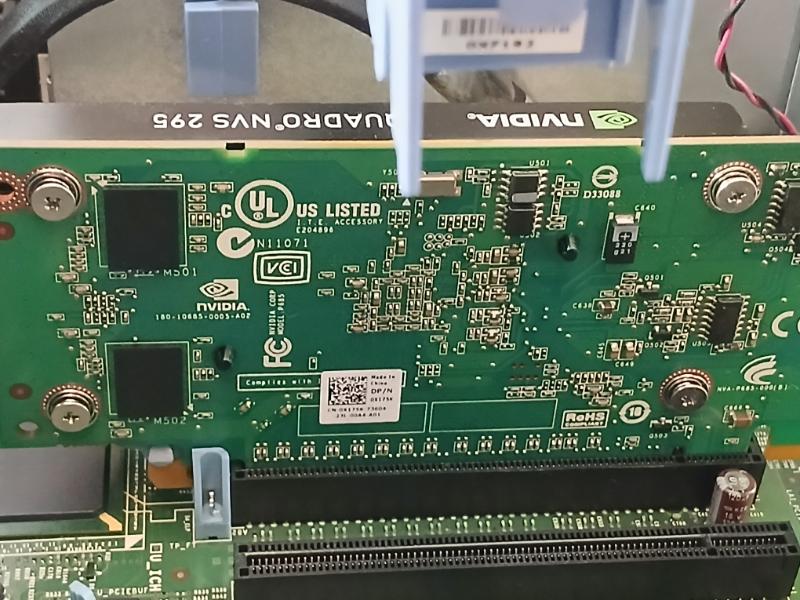 Dell Precision T5500 Workstation 51154290-500 Dcta 320Gb 100-240V 12.0A 50/60Hz