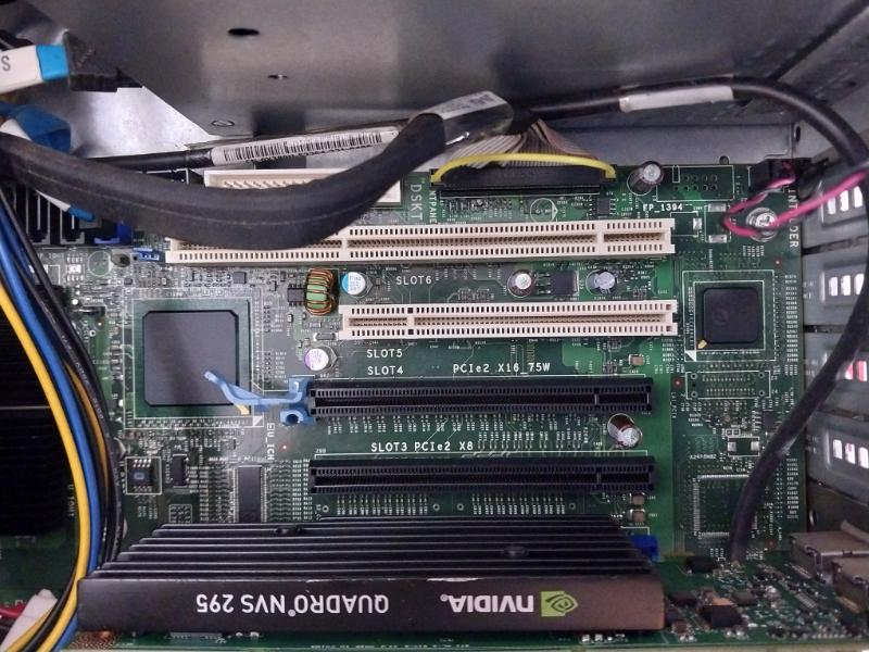 Dell T5500 Workstation 100-240 V J556T H875Ef-00 D875E001L 7200 Rpm