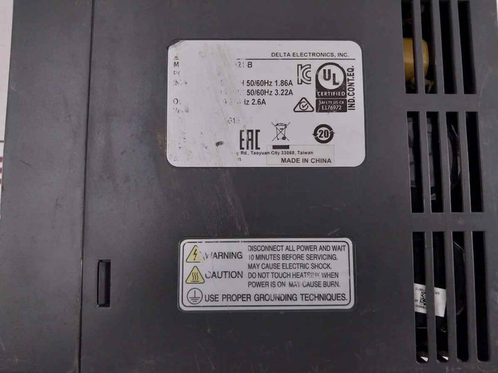 Delta Asd-b2-0421-b Servo Drive 200-230V 3Ph 50/60Hz 1.86A (Not Working)