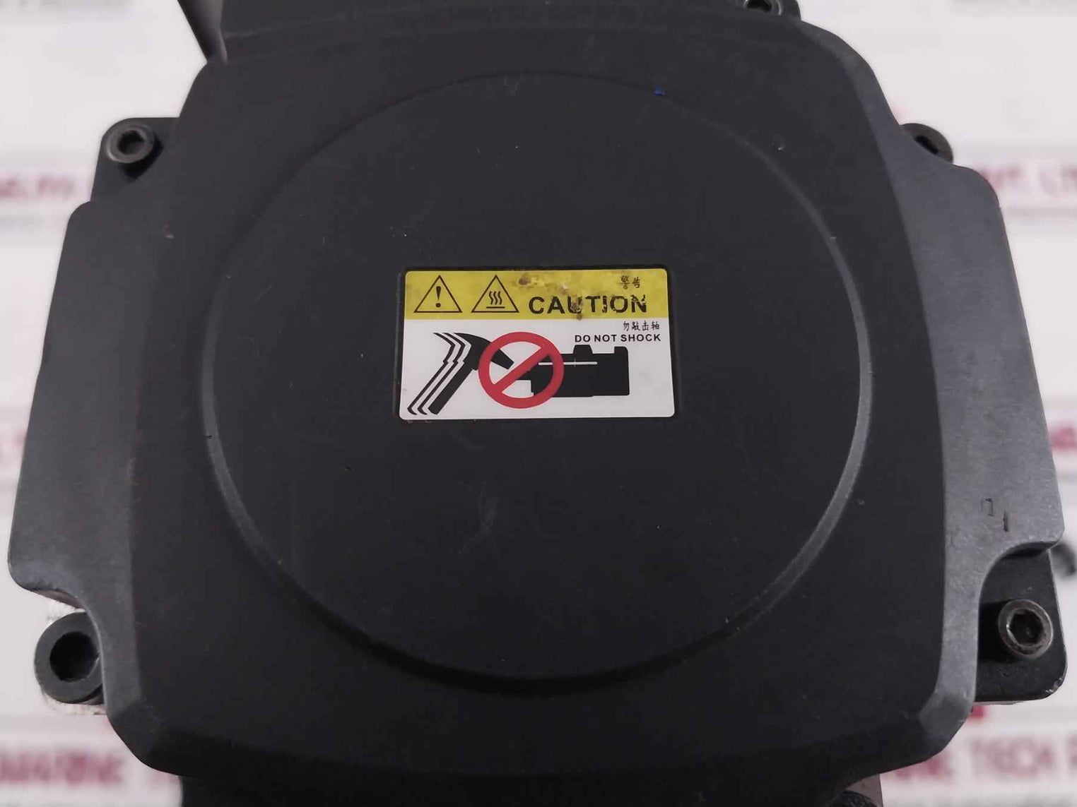 Delta Ecm-b3M-c20807Rs1 Ac Servo Motor Nmrv 110 Vac 4.27 A 3000 Rpm 0.75 Kw