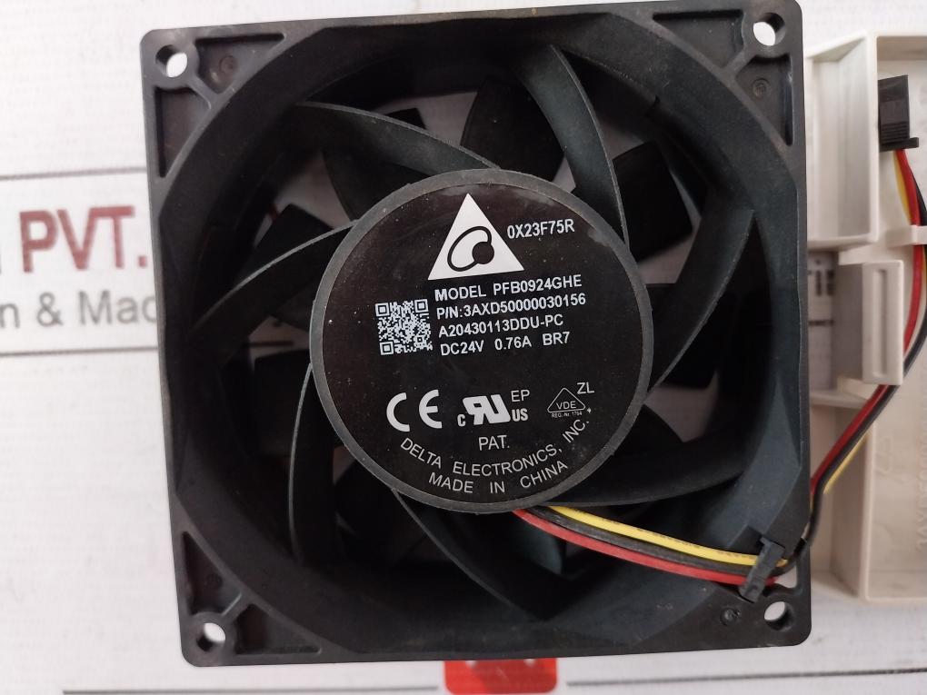Delta Pfb0924Ghe Cooling Fan 3Axd50000030156 A20430113Ddu-pc 3Axd50000029570
