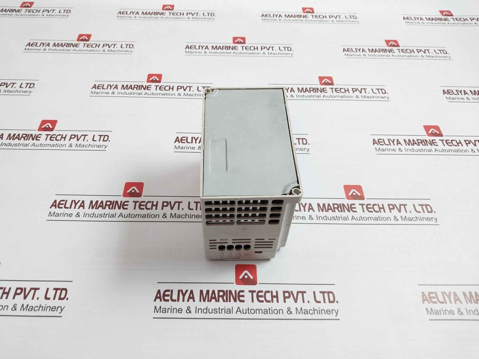 Delta Vfd004M21A-za Ac Drive 200-240V 50/60Hz 03.13 2.5A