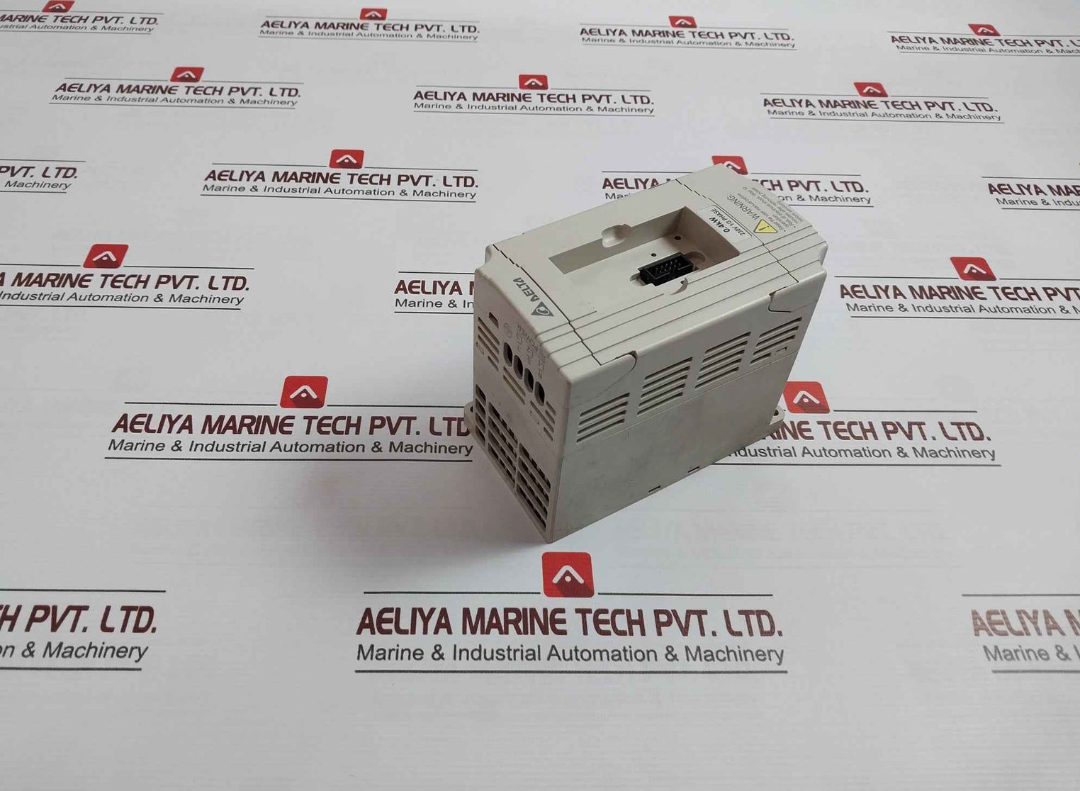 Delta Vfd004M21A-za Ac Drive 200-240V 50/60Hz 03.13 2.5A