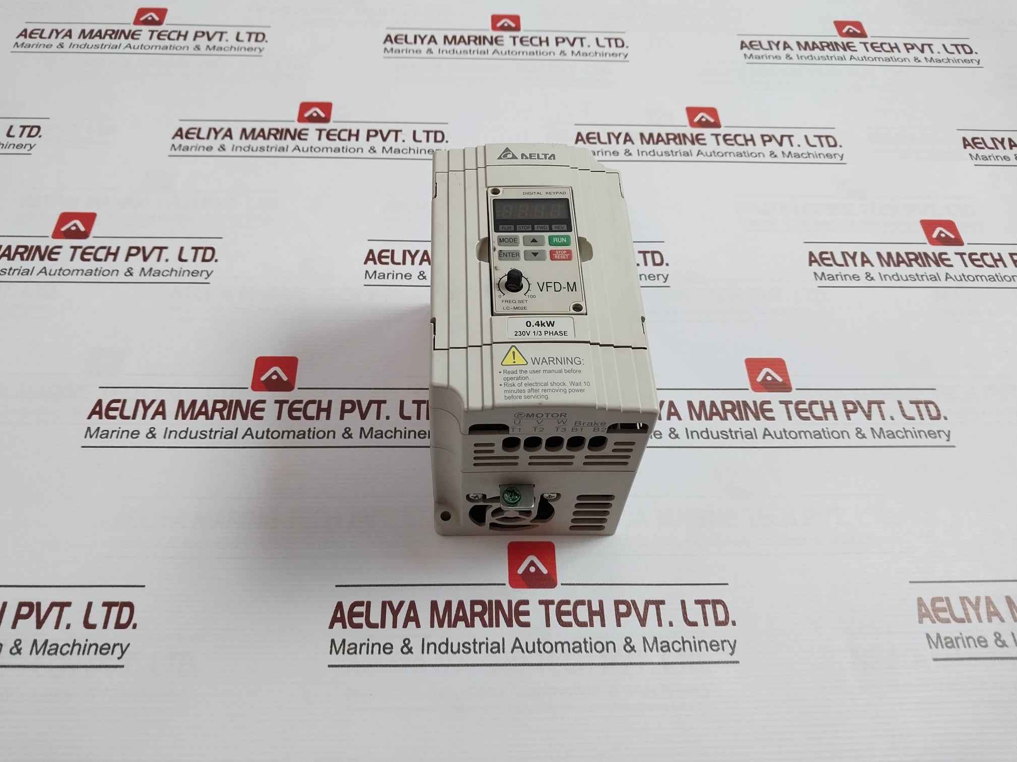 Delta Vfd004M21A-za Inverter Input 1Ph 6.3A/3Ph 3.2A 200-240V 50/60Hz