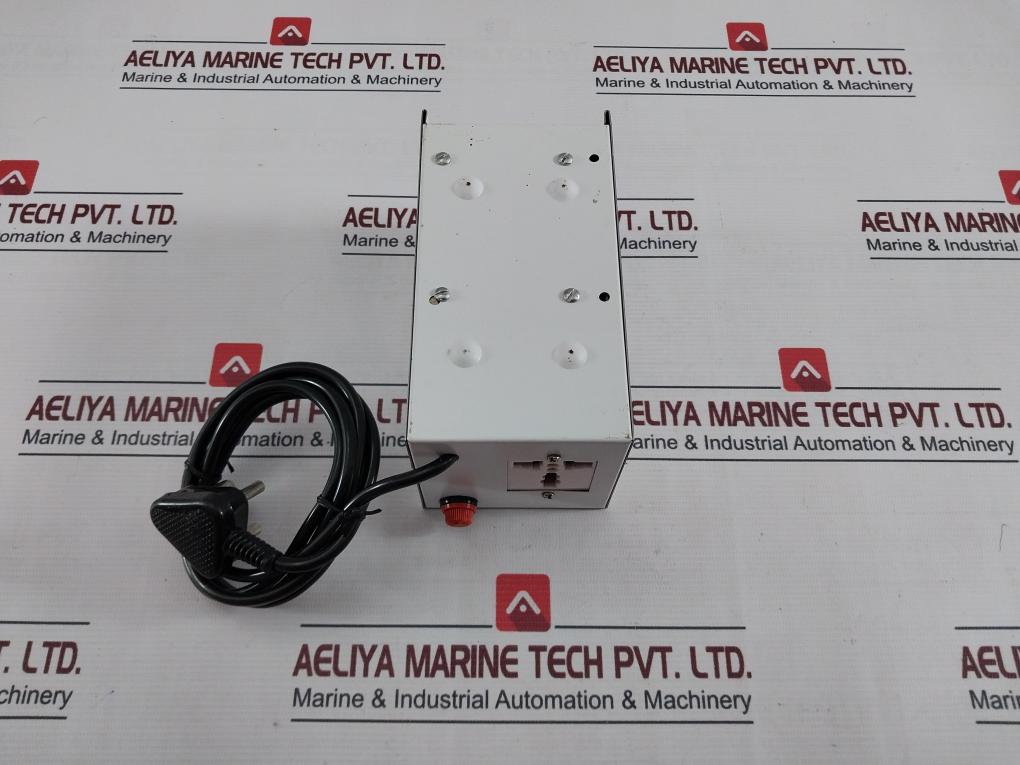Deluxe Auto Step Down Transformer 250V 150W