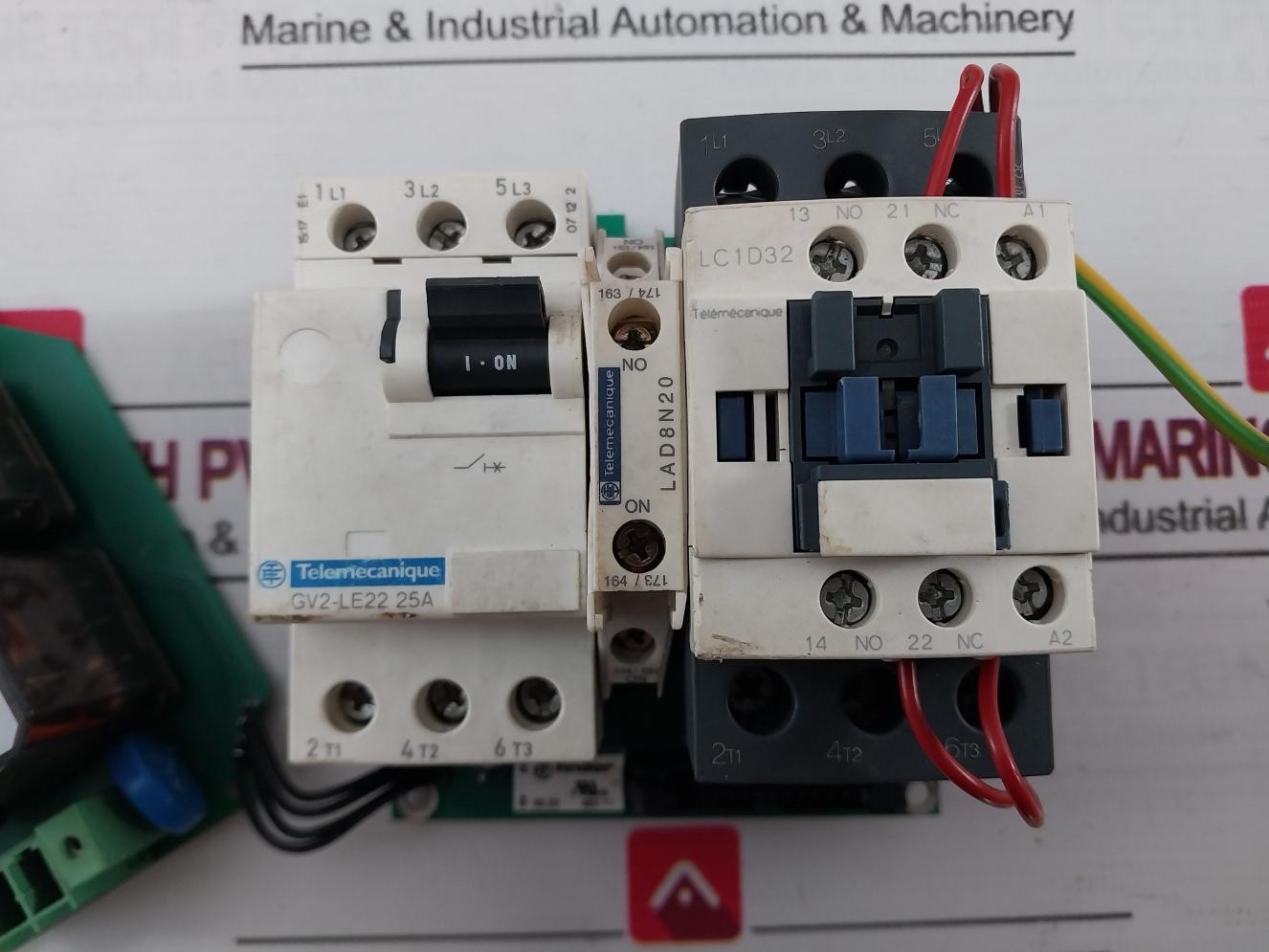 Demag 71946545 Control Board 48V 50/60Hz 94V-0 50A Lc1D32 A013250