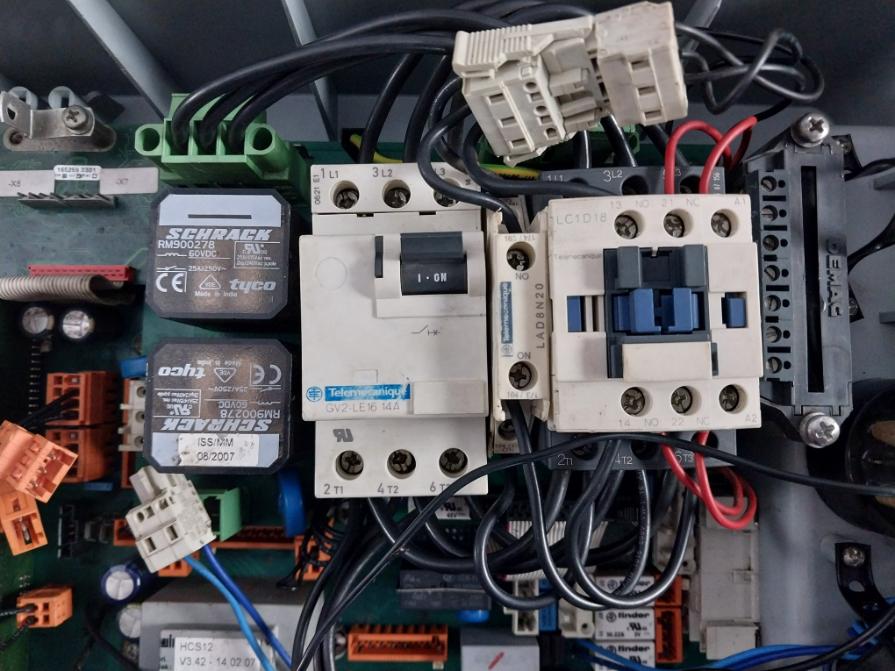 Demag 71946845-02.300 Electrical Control Panel 25A/415Vac Res 50/60Hz