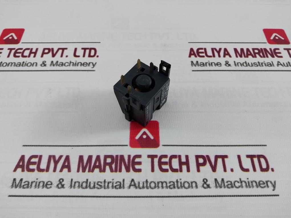 Demag 772 526 44 Selector Switch Ui: 500V