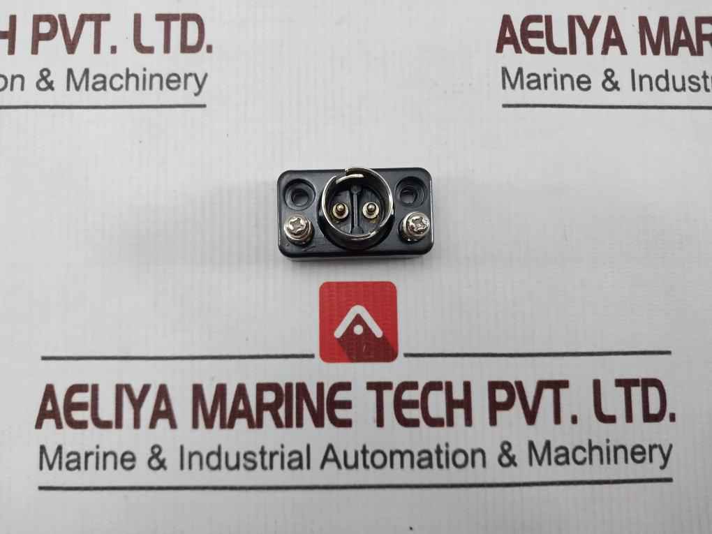 Denki Fb-15 Porcelain Marine Socket 125v 1a