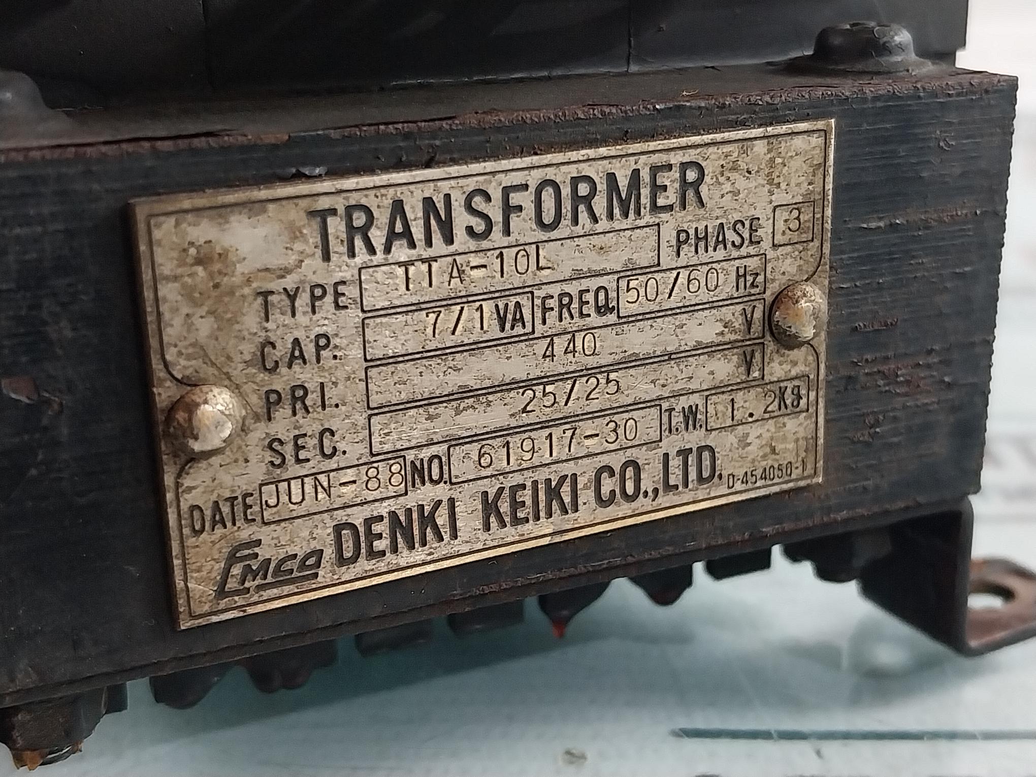Denki Keiki TTA-10L 3 Phase Transformer