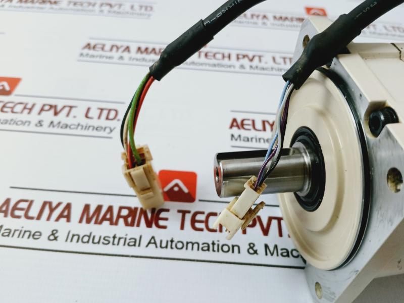 Denso 410622-1570 Servo Motor, 06080039N, Msma082T2U2