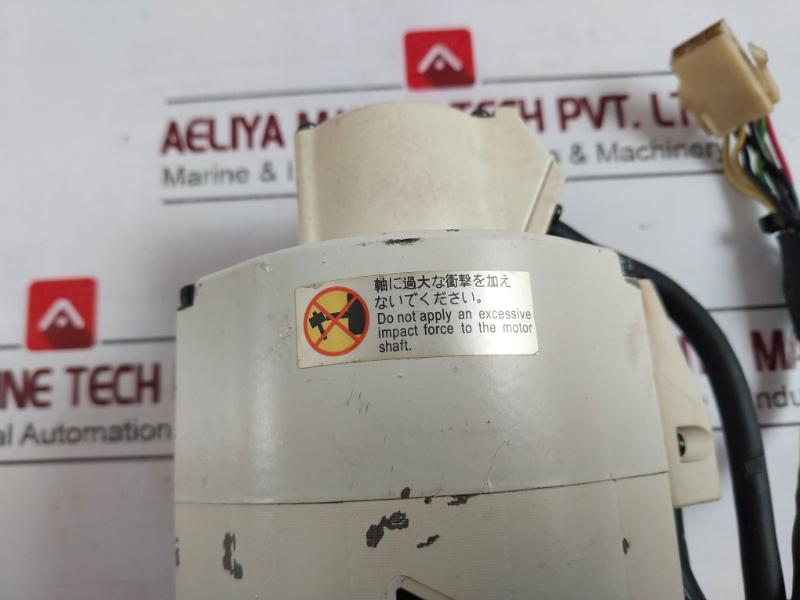 Denso 410622-1580 Servo Motor 06100028N Mqma042T3V2 11H21