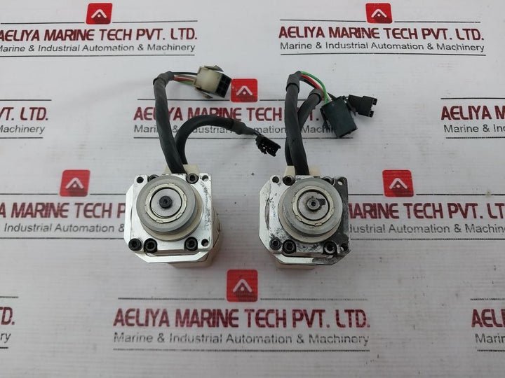 Denso 410622-1620 Servo Motor 10H10 Msma5Azt2U2