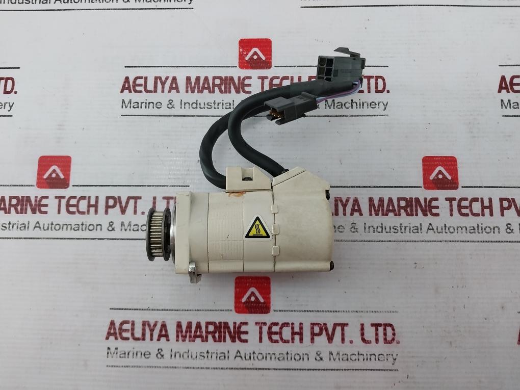 Denso 410622-1620 Servo Motor 10H10 Msma5Azt2U2