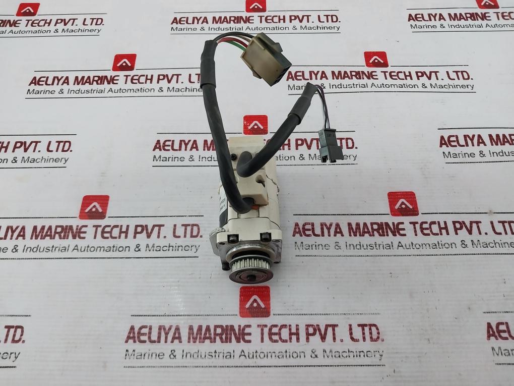 Denso 410622-1620 Servo Motor 10H10 Msma5Azt2U2