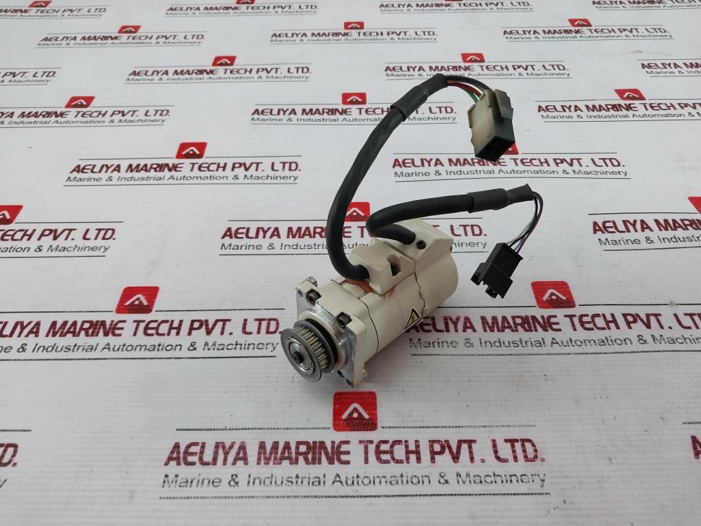 Denso 410622-1620 Servo Motor 10H10 Msma5Azt2U2