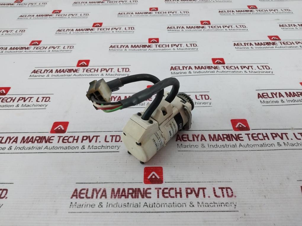 Denso 410622-1620 Servo Motor 10H10 Msma5Azt2U2