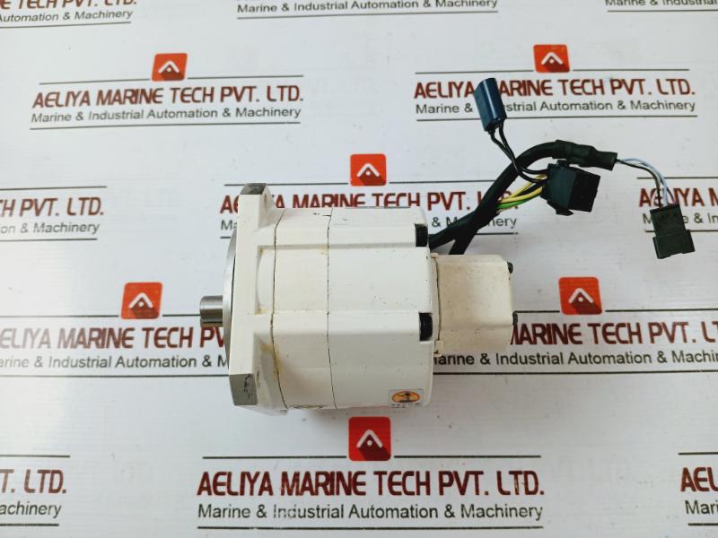 Denso Mqma042T3V2 Servo Motor 410622-1580 05060013N