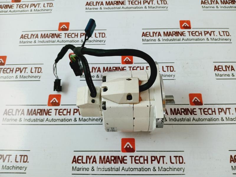 Denso Mqma042T3V2 Servo Motor 410622-1580 05060013N