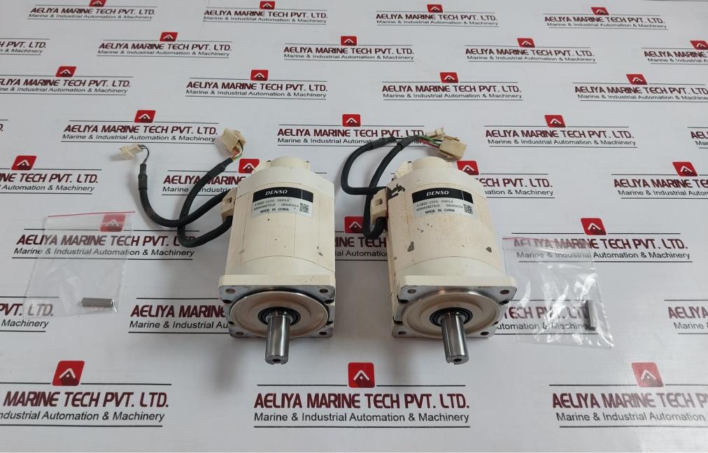 Denso Msma082T2U2 Servo Motor 410622-1570 105C 300V Vw-1 (Lf)
