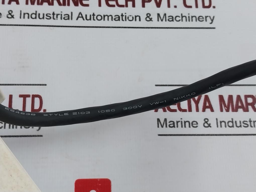 Denso Msma082T2U2 Servo Motor 410622-1570 105C 300V Vw-1 (Lf)