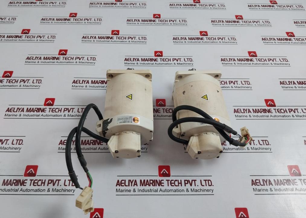 Denso Msma082T2U2 Servo Motor 410622-1570 105C 300V Vw-1 (Lf)