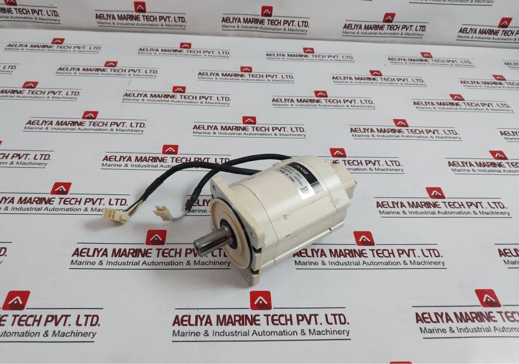 Denso Msma082T2U2 Servo Motor 410622-1570 300V Ft1