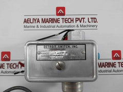 Detroit 486N01U10Abm Pressure Switch 3 Meter -10-+60 F