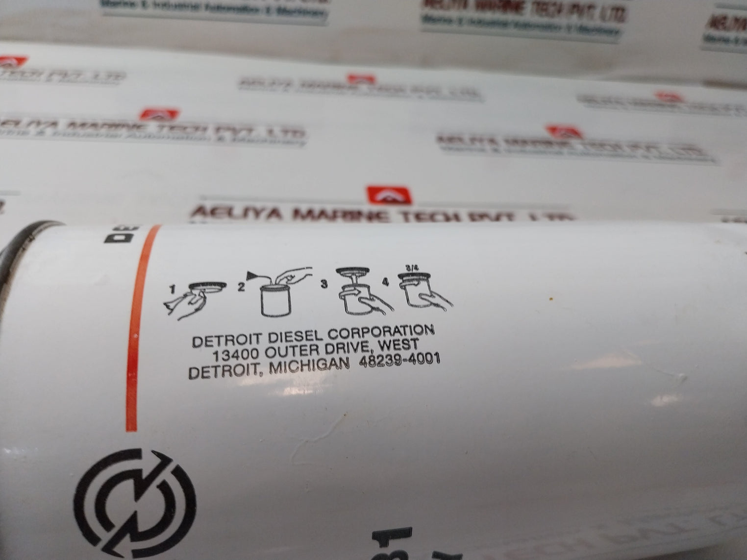 Detroit Diesel 23518481 Fuel Filter