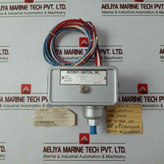 Detroit Switch 4K5B26D00B Industrial Pressure Control Switch 115/230 Vac