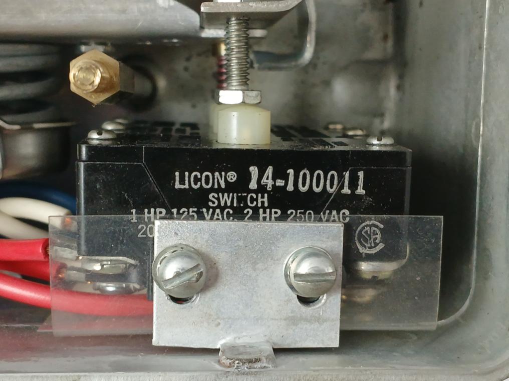 Detroit Switch 4K5B26D00B Industrial Pressure Control Switch 115/230 Vac