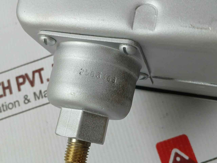 Detroit Switch 4K5B26D00B Industrial Pressure Control Switch 115/230 Vac