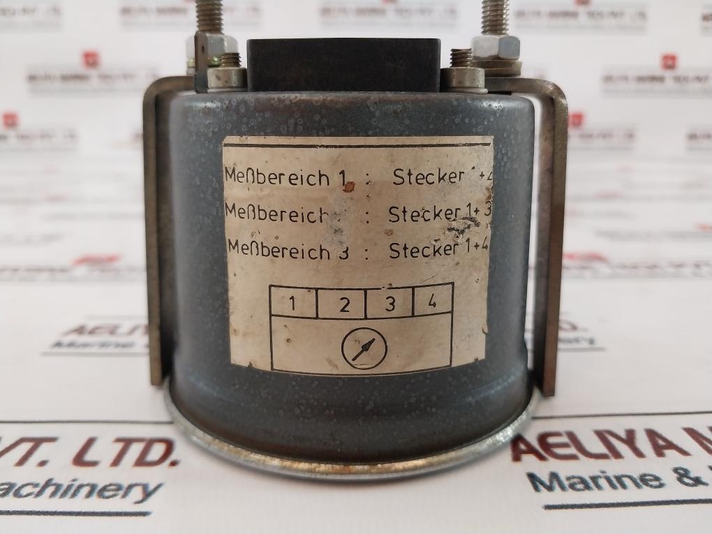 Deuta X100 Min-1 Tachometer Gauge 24V